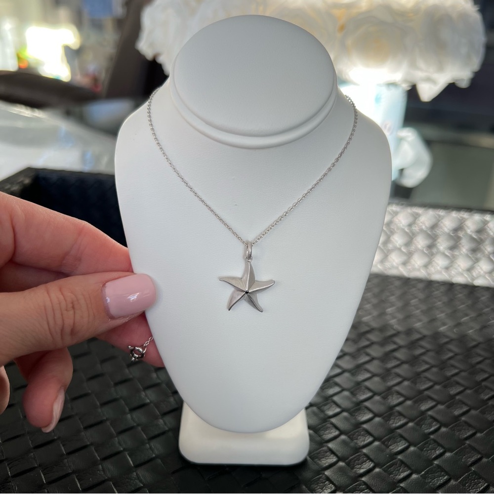Black Diamond Sea Star Pendant Necklace .925 Silver